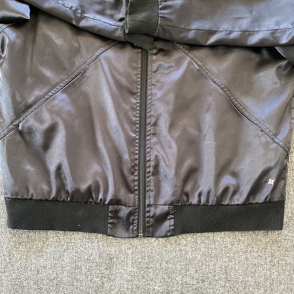Nikita | Black Satin Bomber Jacket. Size Large (fits Medium). Zipper. - Picture 5 of 12